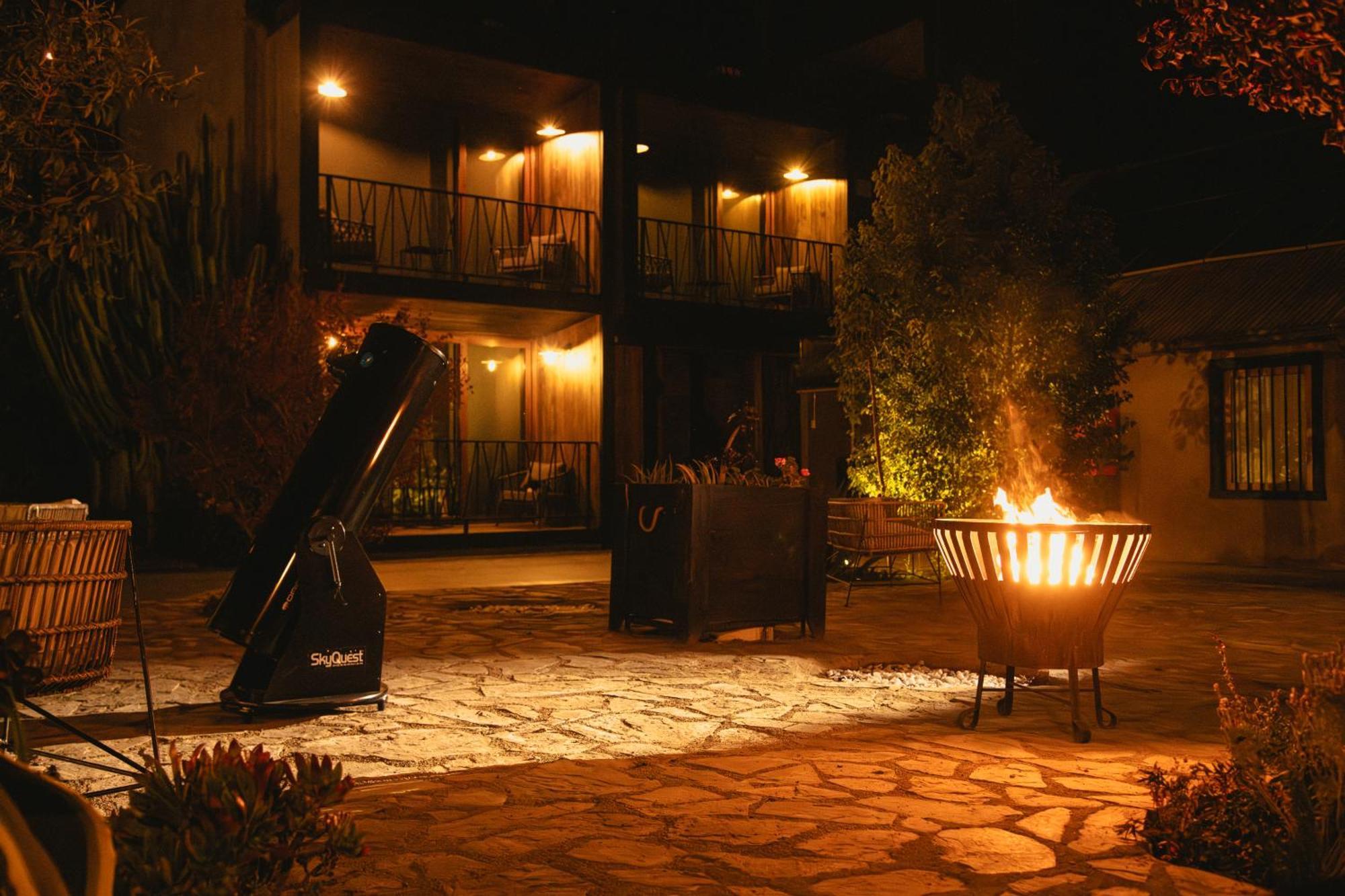 Solar Madariaga Hotel Vicuña Buitenkant foto